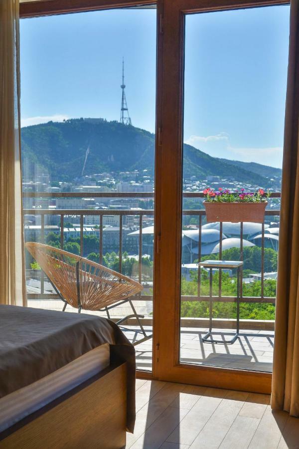 Hotel Livin Tbiliszi Kültér fotó